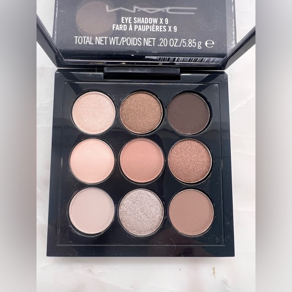 MAC▪️Eye Shadow X 9 ▪️DUSKY ROSE TIMES NINE ▪️Matte & Frost ▪️ NIB ▪️RARE - Picture 3 of 5